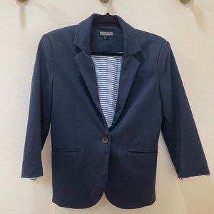 Women’s Navy Blazer